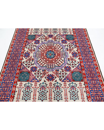 Revival 5' 6" X 8' 0" Hand Knotted Wool Rug 5' 6" X 8' 0" (168 X 244) / Ivory / Wool