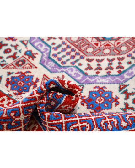 Revival 5' 6" X 8' 0" Hand Knotted Wool Rug 5' 6" X 8' 0" (168 X 244) / Ivory / Wool