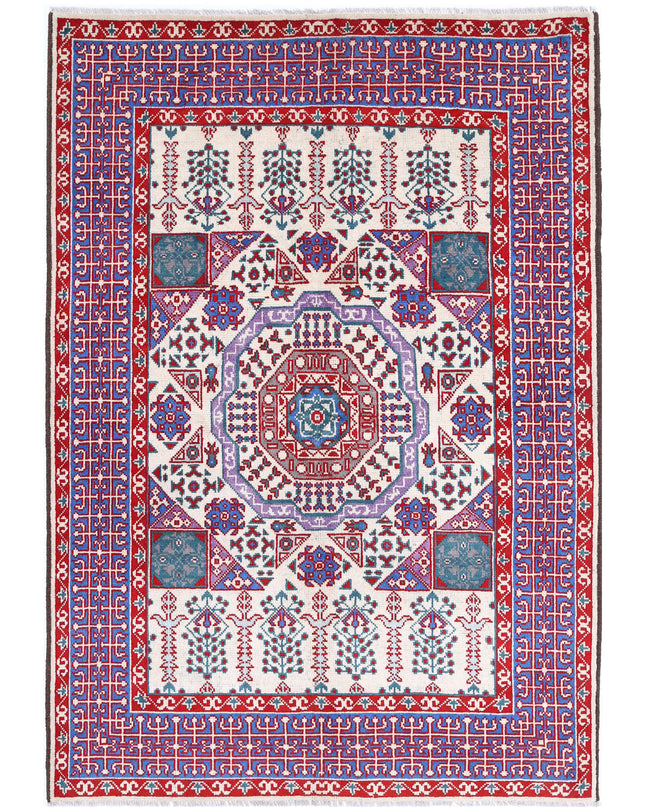 Revival 5' 6" X 8' 0" Hand Knotted Wool Rug 5' 6" X 8' 0" (168 X 244) / Ivory / Wool