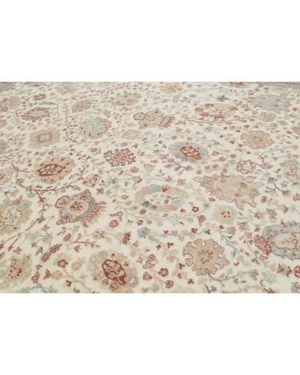 Samsun 10' 8" X 13' 7" Hand Knotted Wool Rug 10' 8" X 13' 7" (325 X 414) / Ivory / Wool