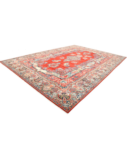 Sarouk 12' 2" X 17' 3" Hand Knotted Wool Rug 12' 2" X 17' 3" (371 X 526) / Red / Wool