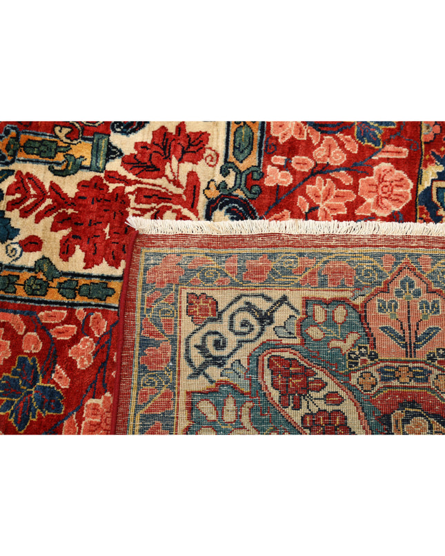 Sarouk 12' 2" X 17' 3" Hand Knotted Wool Rug 12' 2" X 17' 3" (371 X 526) / Red / Wool