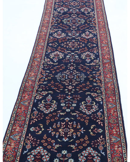 Sarouk 2' 6" X 12' 6" Hand Knotted Wool Rug 2' 6" X 12' 6" (76 X 381) / Blue / Wool
