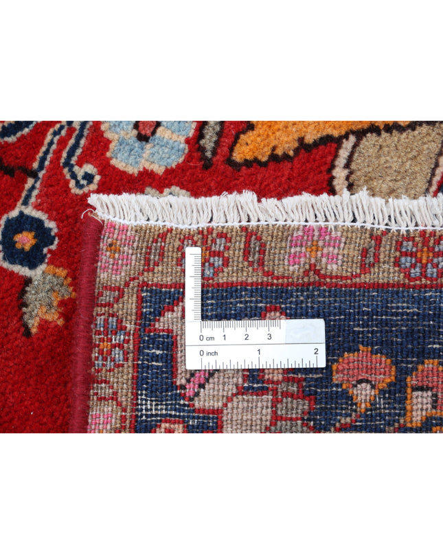 Sarouk 4' 2" X 6' 2" Hand Knotted Wool Rug 4' 2" X 6' 2" (127 X 188) / Red / Wool