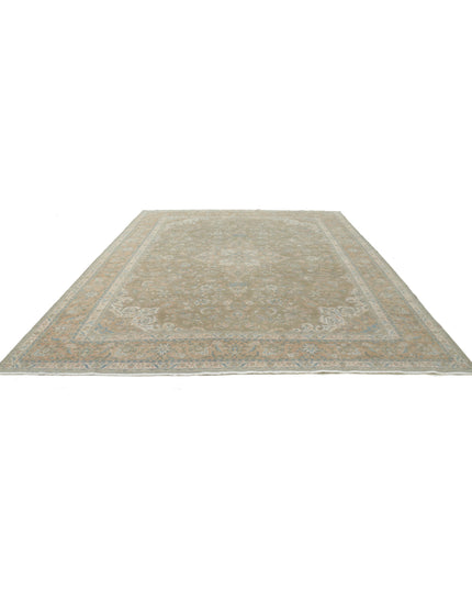 Sarouk 10' 6" X 12' 10" Hand Knotted Wool Rug 10' 6" X 12' 10" (320 X 391) / Green / Wool