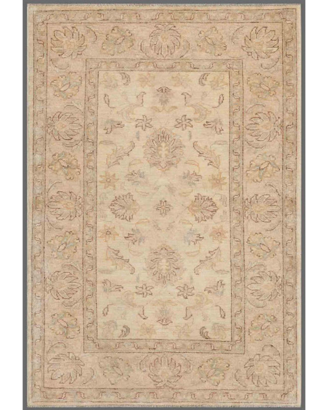 Serenity 3' 0" X 10' 2" Hand Knotted Wool Rug 3' 0" X 10' 2" (91 X 310) / Ivory / Wool