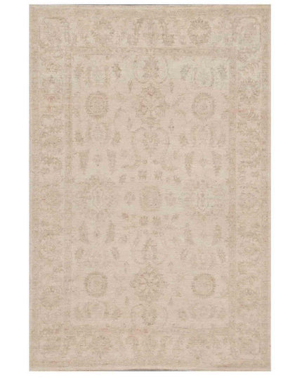Serenity 5' 5" X 8' 1" Hand Knotted Wool Rug 5' 5" X 8' 1" (165 X 246) / Beige / Wool