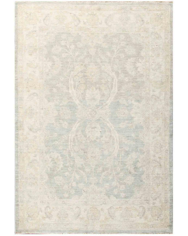 Serenity 5' 1" X 7' 3" Hand Knotted Wool Rug 5' 1" X 7' 3" (155 X 221) / Grey / Wool