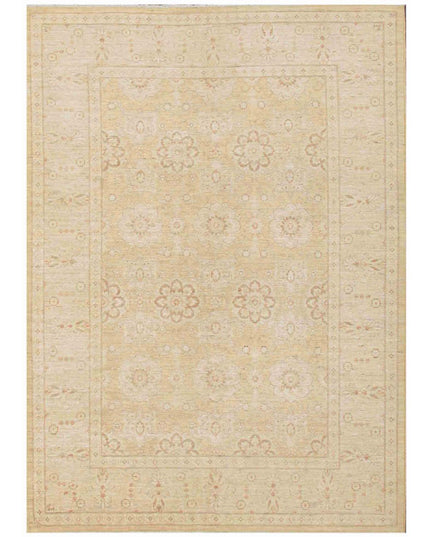 Serenity 6' 1" X 8' 7" Hand Knotted Wool Rug 6' 1" X 8' 7" (185 X 262) / Ivory / Wool
