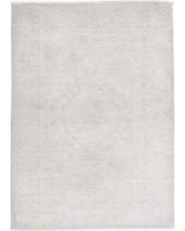 Serenity 2' 8" X 3' 10" Hand Knotted Wool Rug 2' 8" X 3' 10" (81 X 117) / Ivory / Wool