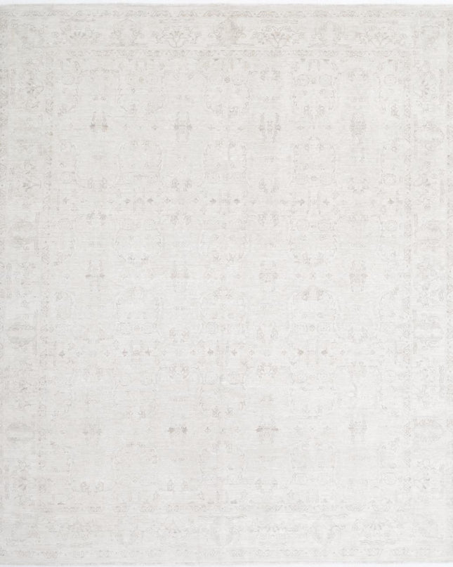 Serenity 8' 0" X 9' 7" Hand Knotted Wool Rug 8' 0" X 9' 7" (244 X 292) / Ivory / Wool