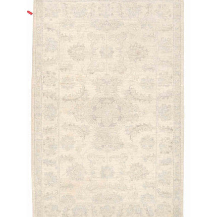 Serenity 3' 2" X 4' 11" Hand Knotted Wool Rug 3' 2" X 4' 11" (97 X 150) / Grey / Wool