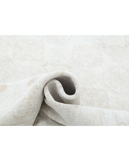 Serenity 9' 9" X 13' 7" Hand Knotted Wool Rug 9' 9" X 13' 7" (297 X 414) / Ivory / Wool