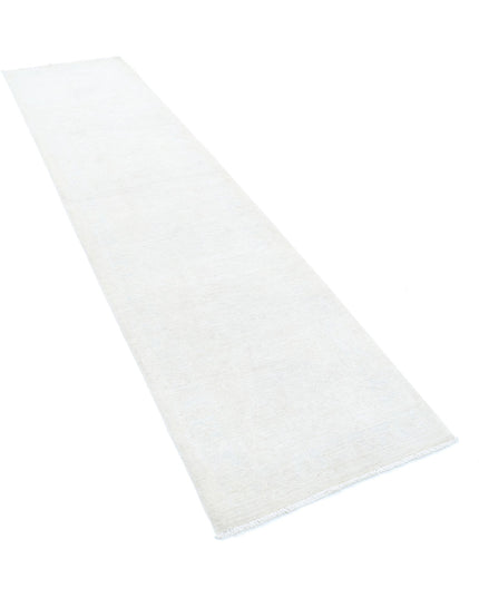 Serenity 2' 5" X 10' 1" Hand Knotted Wool Rug 2' 5" X 10' 1" (74 X 307) / Ivory / Wool