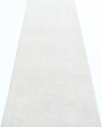 Serenity 2' 5" X 10' 1" Hand Knotted Wool Rug 2' 5" X 10' 1" (74 X 307) / Ivory / Wool