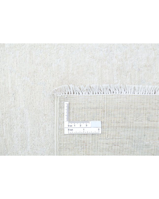 Serenity 2' 5" X 10' 1" Hand Knotted Wool Rug 2' 5" X 10' 1" (74 X 307) / Ivory / Wool