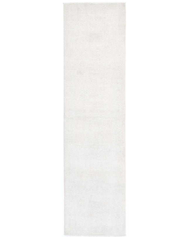 Serenity 2' 5" X 10' 1" Hand Knotted Wool Rug 2' 5" X 10' 1" (74 X 307) / Ivory / Wool