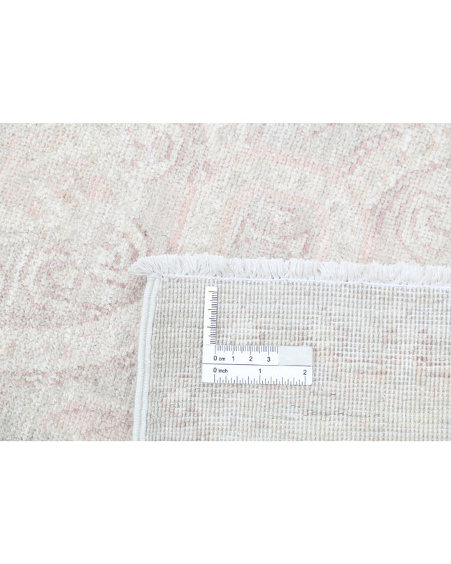 Serenity 3' 0" X 10' 7" Hand Knotted Wool Rug 3' 0" X 10' 7" (91 X 322) / Grey / Wool