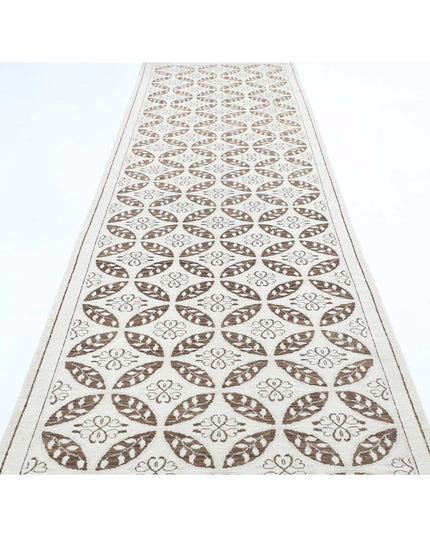 Serenity 3' 9" X 16' 2" Hand Knotted Wool Rug 3' 9" X 16' 2" (114 X 493) / Ivory / Wool