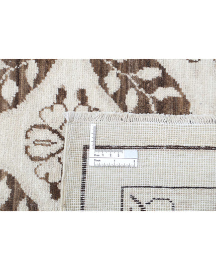 Serenity 3' 9" X 16' 2" Hand Knotted Wool Rug 3' 9" X 16' 2" (114 X 493) / Ivory / Wool