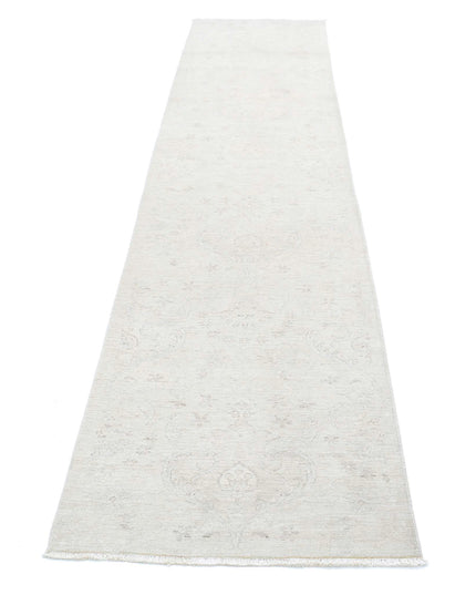 Serenity 2' 8" X 11' 11" Hand Knotted Wool Rug 2' 8" X 11' 11" (81 X 363) / Ivory / Wool