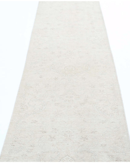 Serenity 2' 8" X 11' 11" Hand Knotted Wool Rug 2' 8" X 11' 11" (81 X 363) / Ivory / Wool