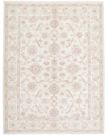 Serenity 5' 7" X 7' 4" Hand Knotted Wool Rug 5' 7" X 7' 4" (170 X 223) / Ivory / Wool