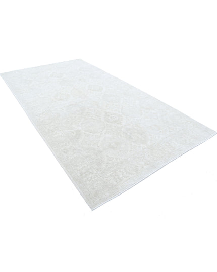 Serenity 6' 1" X 10' 11" Hand Knotted Wool Rug 6' 1" X 10' 11" (185 X 333) / Ivory / Wool