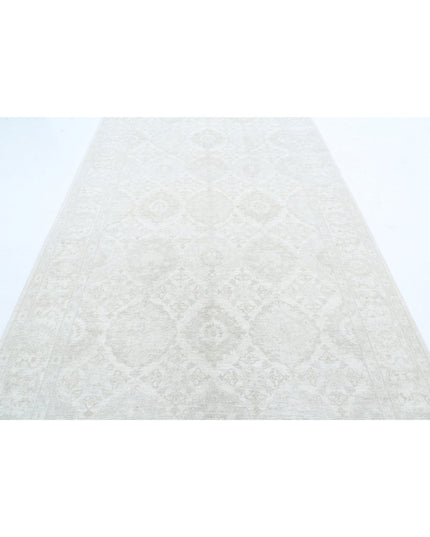 Serenity 6' 1" X 10' 11" Hand Knotted Wool Rug 6' 1" X 10' 11" (185 X 333) / Ivory / Wool
