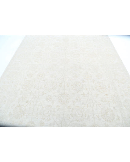 Serenity 7' 10" X 9' 11" Hand Knotted Wool Rug 7' 10" X 9' 11" (239 X 302) / Ivory / Wool