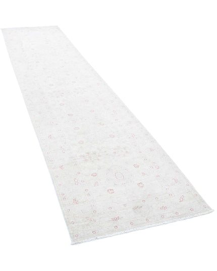 Serenity 2' 10" X 12' 3" Hand Knotted Wool Rug 2' 10" X 12' 3" (86 X 373) / Ivory / Wool