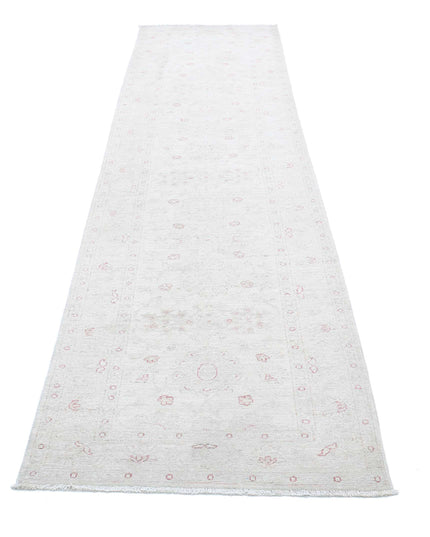Serenity 2' 10" X 12' 3" Hand Knotted Wool Rug 2' 10" X 12' 3" (86 X 373) / Ivory / Wool