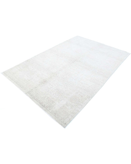 Serenity 5' 4" X 8' 2" Hand Knotted Wool Rug 5' 4" X 8' 2" (162 X 249) / Ivory / Wool