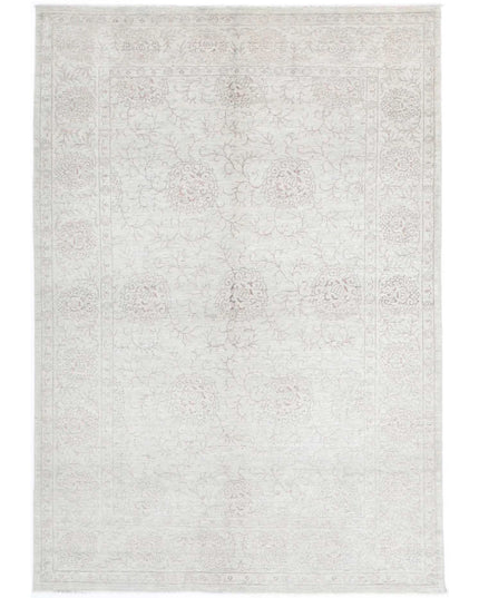 Serenity 5' 4" X 8' 2" Hand Knotted Wool Rug 5' 4" X 8' 2" (162 X 249) / Ivory / Wool