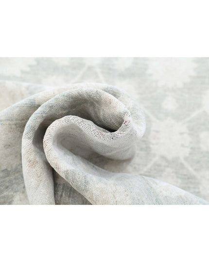 Serenity 4' 8" X 16' 3" Hand Knotted Wool Rug 4' 8" X 16' 3" (142 X 495) / Grey / Wool