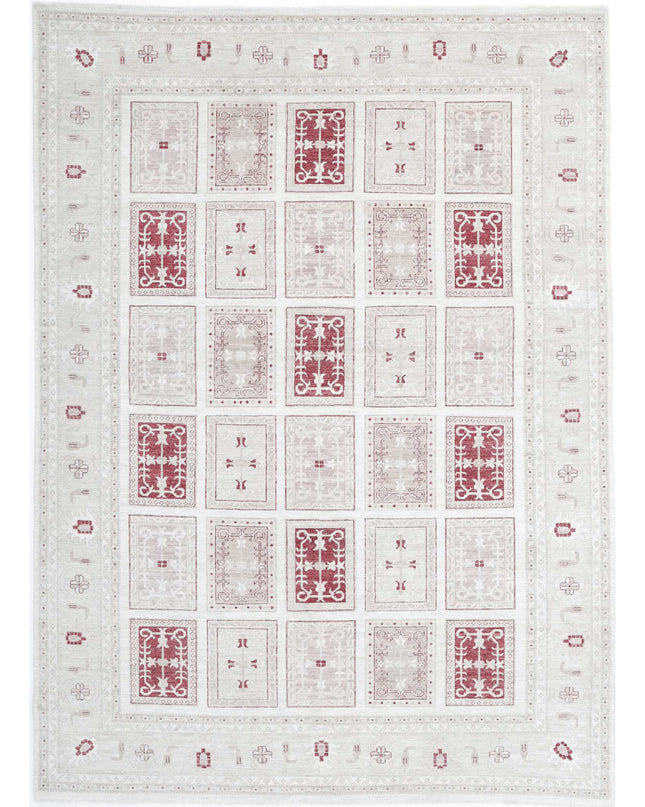 Serenity 8' 1" X 11' 2" Hand Knotted Wool Rug 8' 1" X 11' 2" (246 X 340) / Ivory / Wool