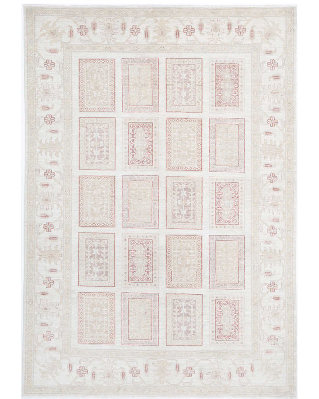 Serenity 5' 6" X 7' 11" Hand Knotted Wool Rug 5' 6" X 7' 11" (168 X 241) / Ivory / Wool