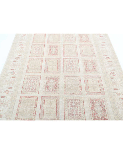 Serenity 5' 6" X 7' 1" Hand Knotted Wool Rug 5' 6" X 7' 1" (168 X 216) / Ivory / Wool