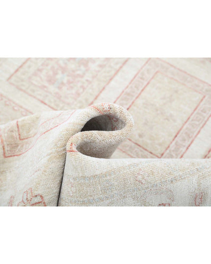 Serenity 5' 6" X 7' 1" Hand Knotted Wool Rug 5' 6" X 7' 1" (168 X 216) / Ivory / Wool