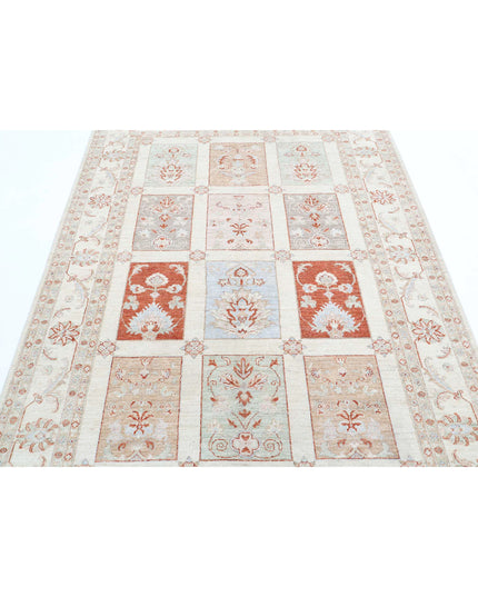 Serenity 5' 6" X 7' 7" Hand Knotted Wool Rug 5' 6" X 7' 7" (168 X 231) / Ivory / Wool
