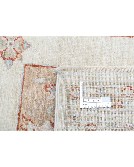 Serenity 5' 6" X 7' 7" Hand Knotted Wool Rug 5' 6" X 7' 7" (168 X 231) / Ivory / Wool