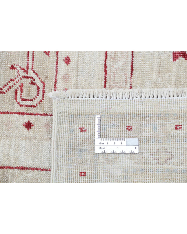 Serenity 8' 0" X 11' 1" Hand Knotted Wool Rug 8' 0" X 11' 1" (244 X 338) / Ivory / Wool