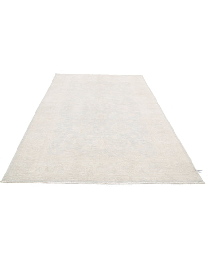 Serenity 6' 0" X 8' 11" Hand Knotted Wool Rug 6' 0" X 8' 11" (183 X 272) / Grey / Wool