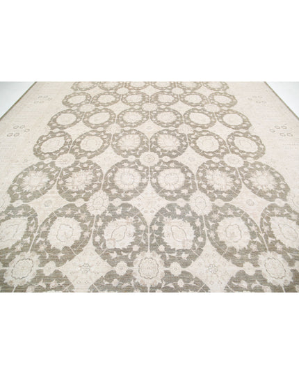 Serenity 12' 3" X 17' 8" Hand Knotted Wool Rug 12' 3" X 17' 8" (373 X 539) / Brown / Wool