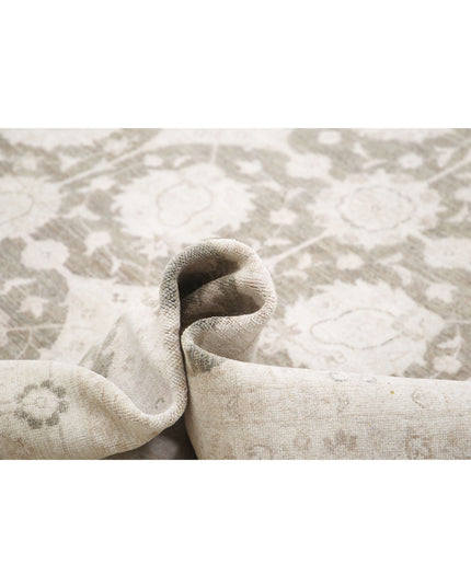 Serenity 12' 3" X 17' 8" Hand Knotted Wool Rug 12' 3" X 17' 8" (373 X 539) / Brown / Wool