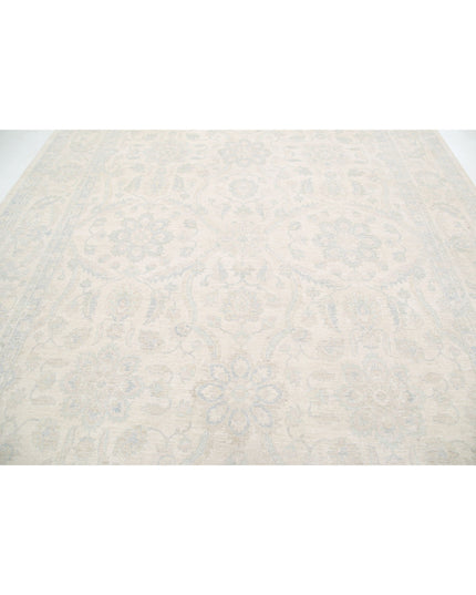 Serenity 10' 0" X 14' 2" Hand Knotted Wool Rug 10' 0" X 14' 2" (305 X 432) / Ivory / Wool