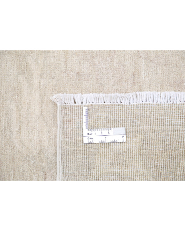 Serenity 9' 9" X 13' 0" Hand Knotted Wool Rug 9' 9" X 13' 0" (297 X 396) / Ivory / Wool