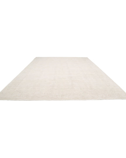 Serenity 12' 10" X 17' 2" Hand Knotted Wool Rug 12' 10" X 17' 2" (391 X 523) / Grey / Wool