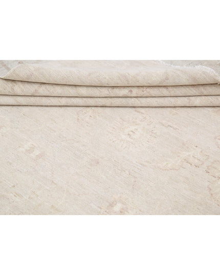 Serenity 12' 10" X 17' 2" Hand Knotted Wool Rug 12' 10" X 17' 2" (391 X 523) / Grey / Wool