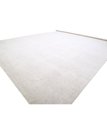 Serenity 19' 4" X 25' 6" Hand Knotted Wool Rug 19' 4" X 25' 6" (589 X 777) / Ivory / Wool